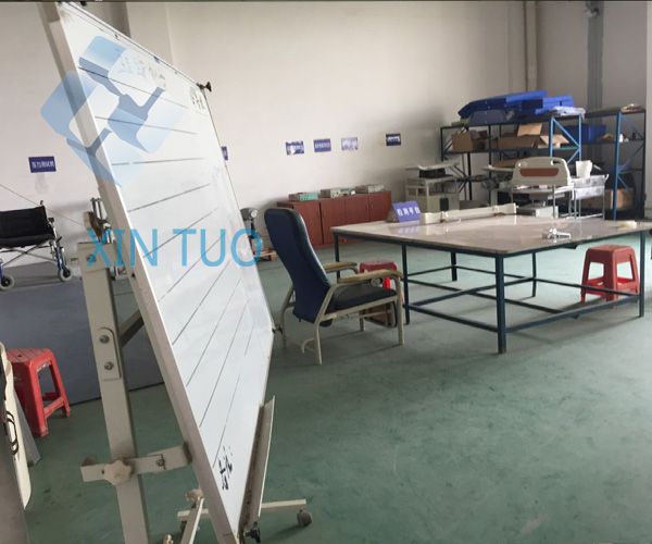 Hospital Folding Bed Clinic Medical Care Nursing Patient Bed